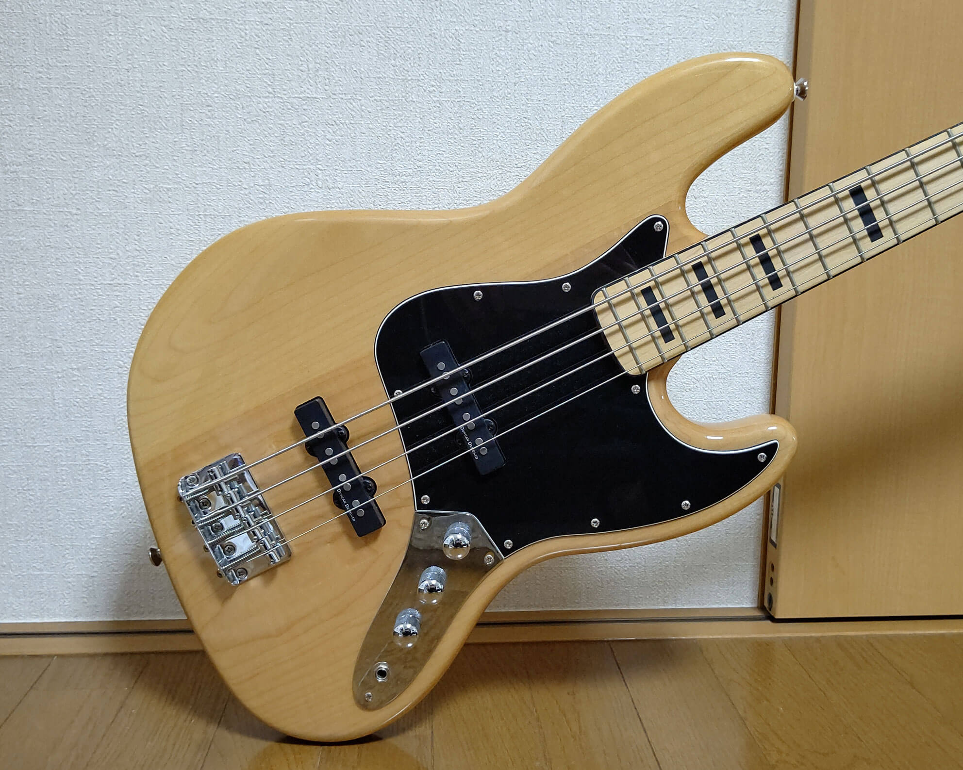 SQUIER Vintage Modifiedジャズベース商品説明